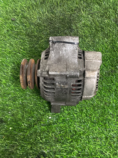 Toyota Hilux Alternator 2706067030