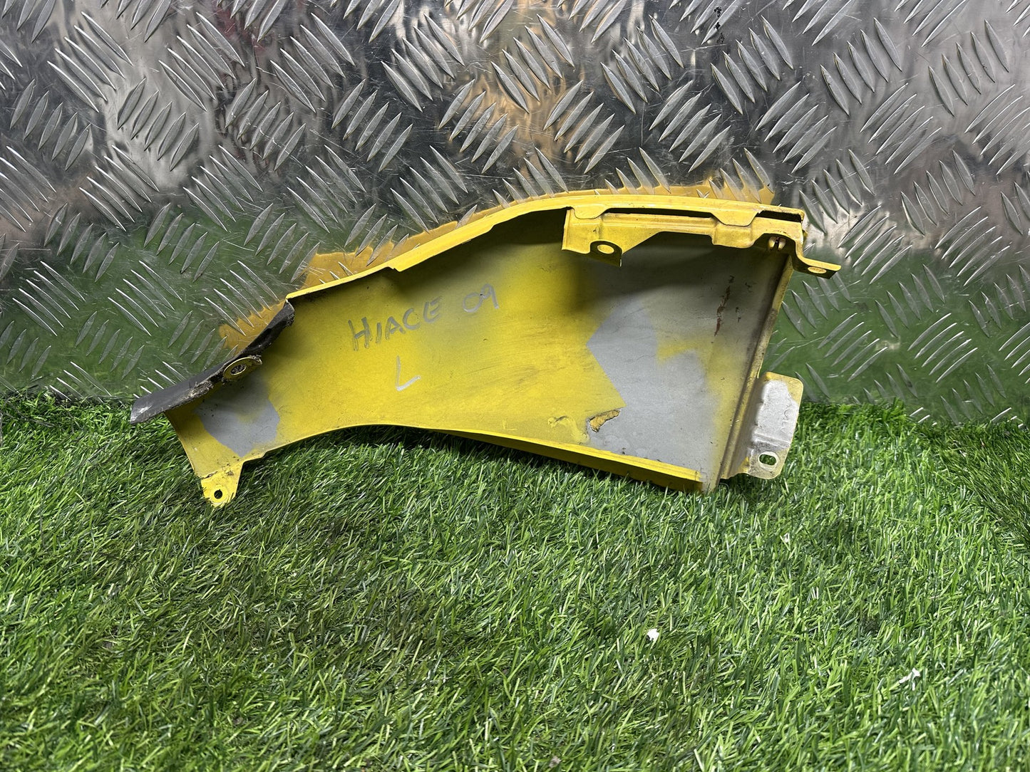 2004-2019 Toyota Hiace H200- Left Front Guard PN: NARROW BODY