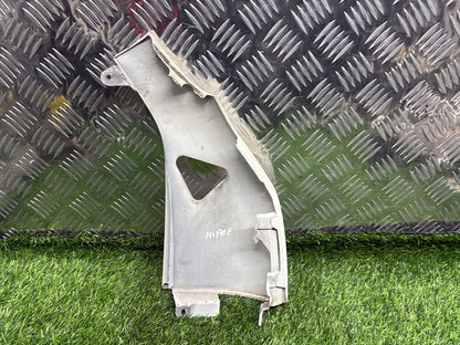 Toyota Hiace Left Front Guard