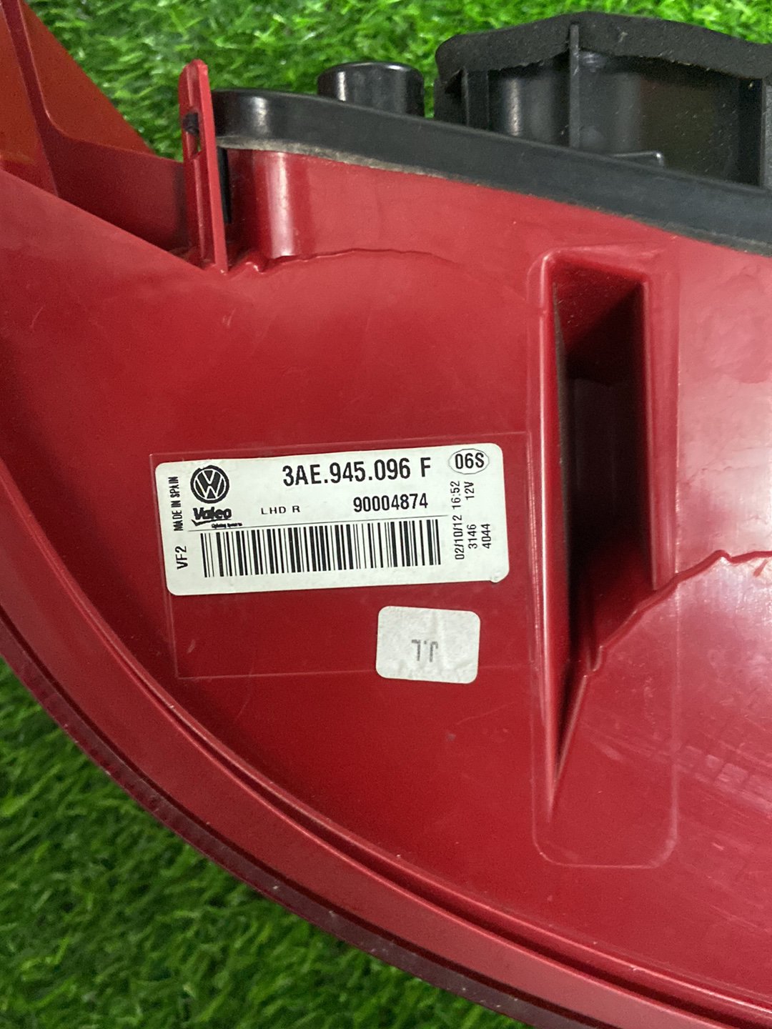 2010 - 2015 Volkswagen Passat Right Taillight 3AE945096F
