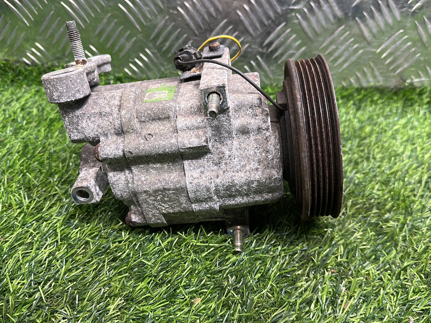 2002-2010 Nissan March K12- Power Steering Pump PN: CR12