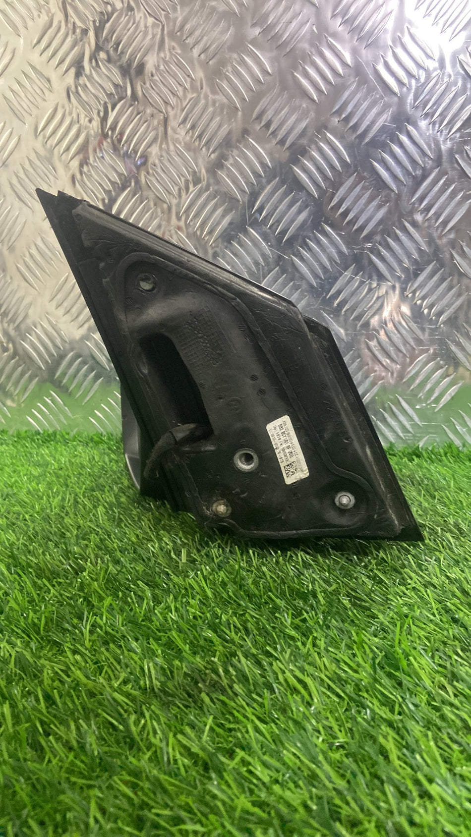 2009-2015 Volkswagen Polo MK5- Left Door Mirror PN: 6 WIRE, INDICATOR TYPE