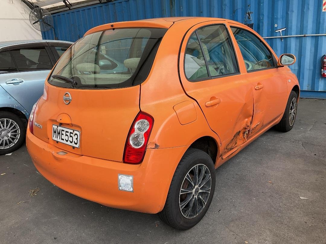 2005 Nissan March CR12-334423 WRECKING FOR PARTS ONLY