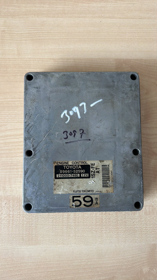 1999-2005 Toyota Vitz SCP10*- ECU PN: 89661-52590