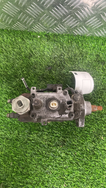 Toyota Hilux Injector Pump 221005D180