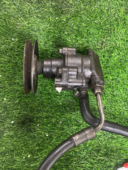 1988 - 1997 Toyota Hilux Steering Pump 2L / 3L