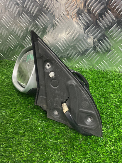 2008 - 2013 Volkswagen Golf Left Door Mirror 12 Wire Type