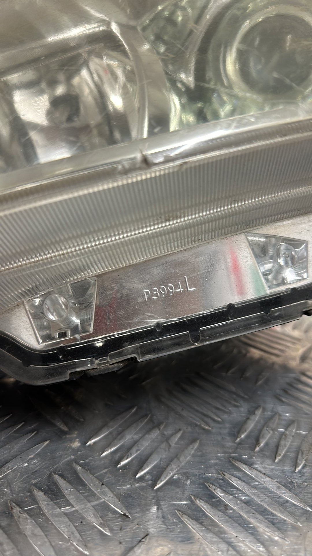 2005-2009 Nissan Fuga GY50- Left Headlight PN: P3994L