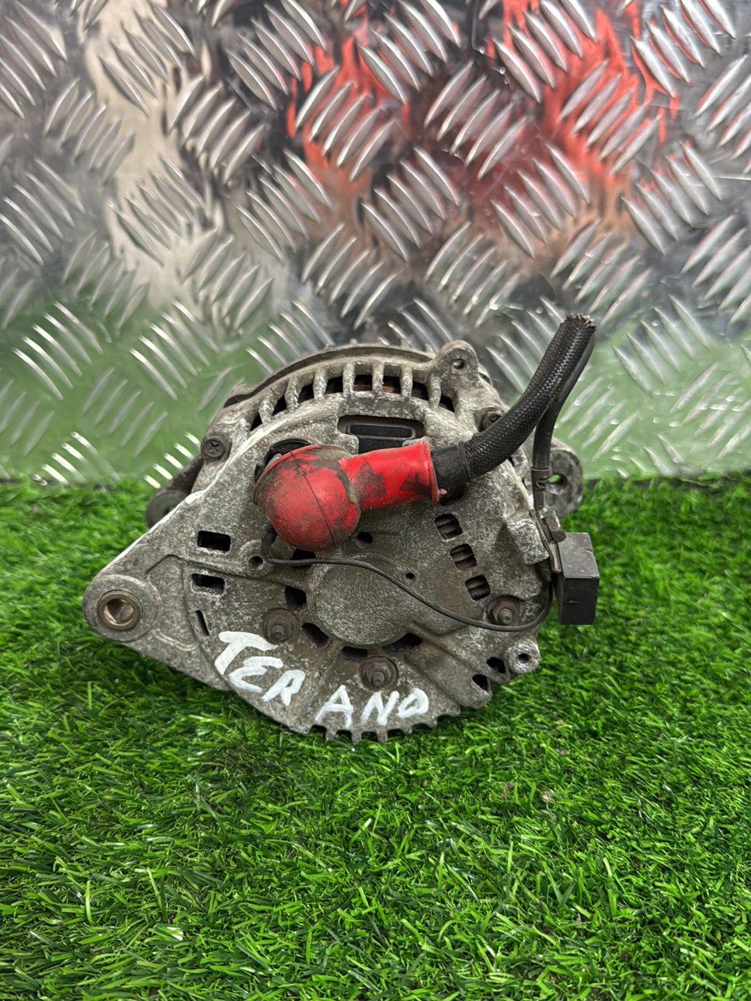 Nissan Terrano Alternator