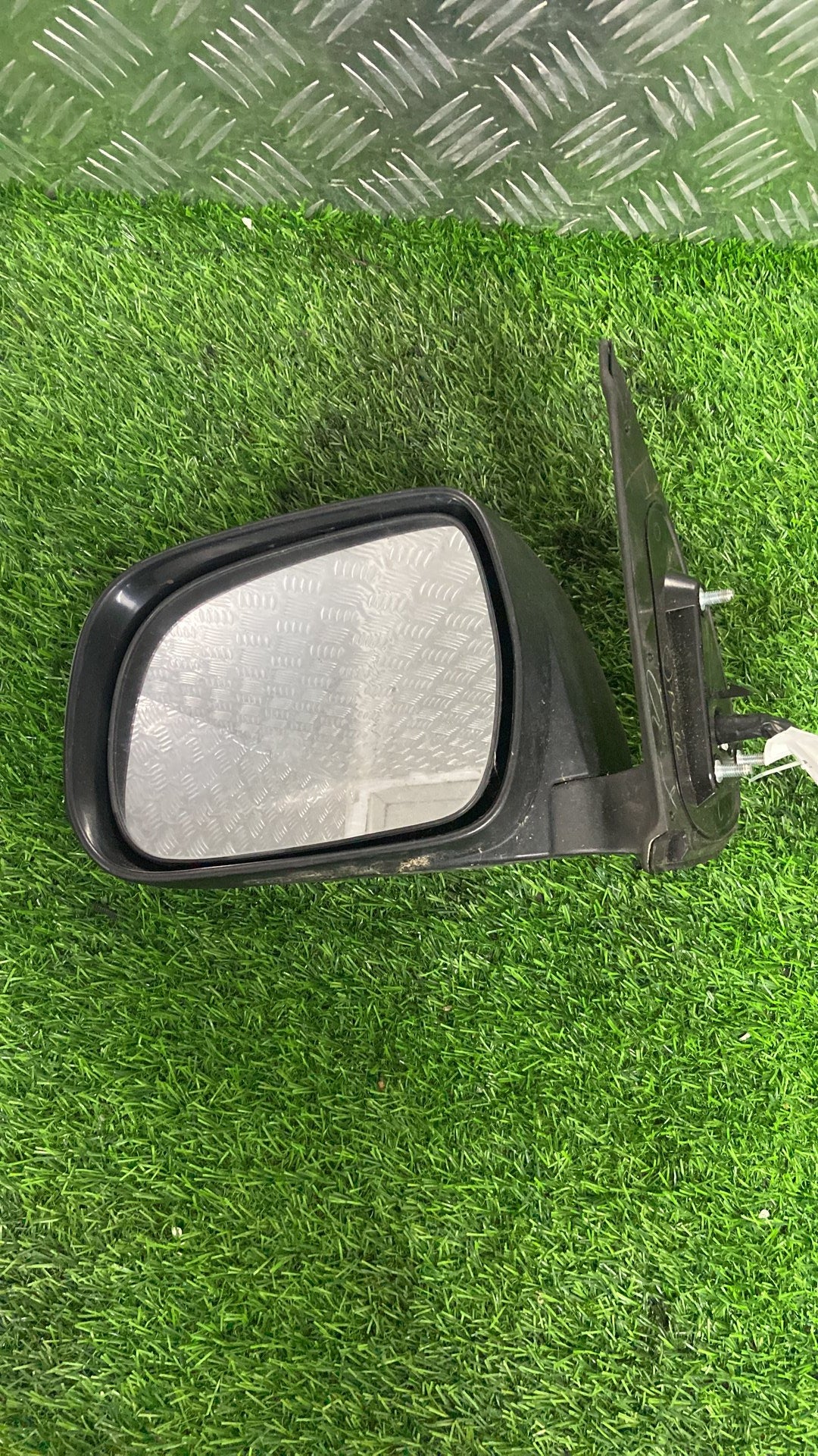 Toyota Hilux Left Door Mirror 3 Wire