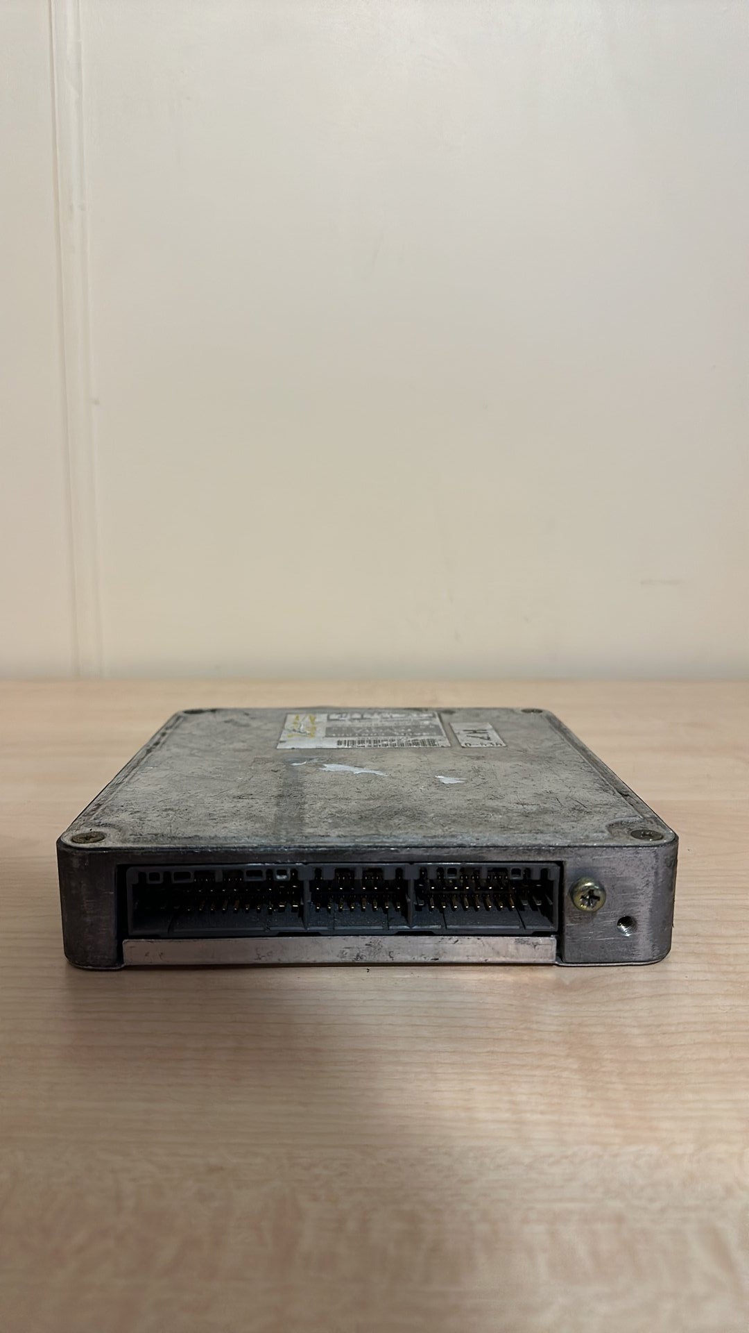 1990-1995 Toyota 4Runner VZN130*- ECU PN: 89661-35800