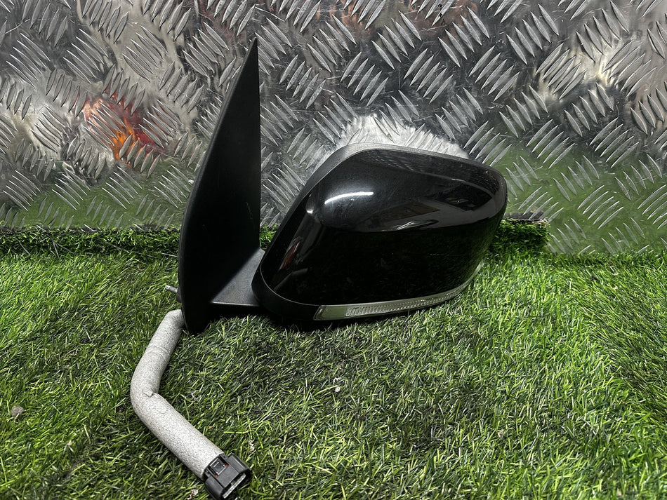 2012 Nissan Navara D40 - Left Door Mirror PN: 7 WIRE TYPE