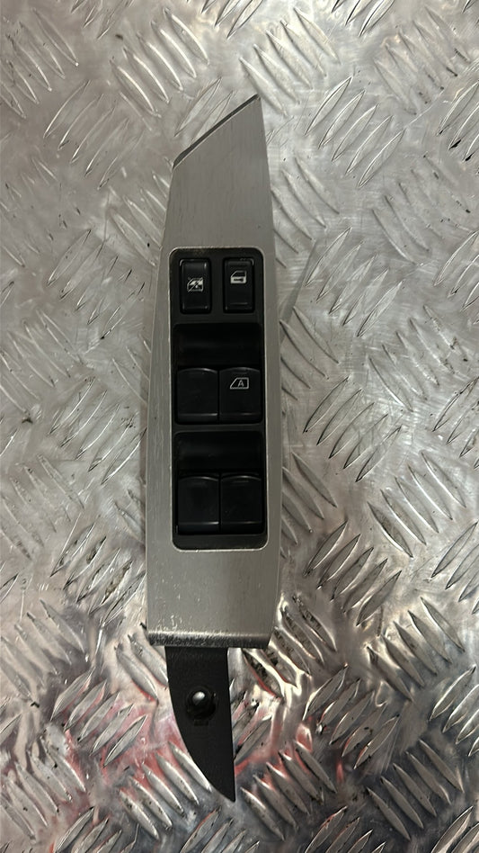 Nissan Murano- Master Power Window Switch PN: