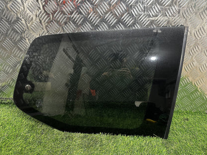2002-2009 Toyota Land Cruiser J120 - Right Rear Body Glass PN: M2L3