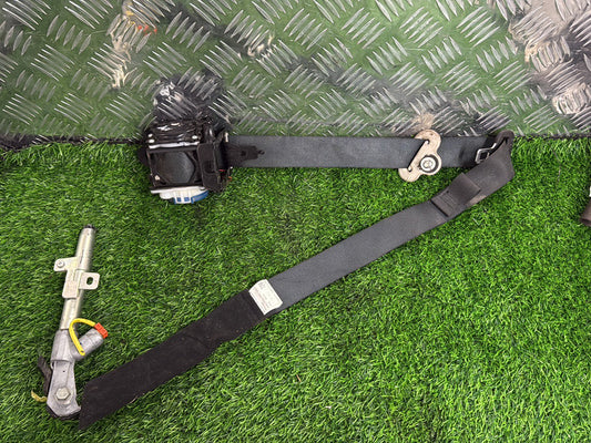 2015-2024 Mitsubishi Triton- Right Front Seat Belt PN: TTC-AH2-EN331