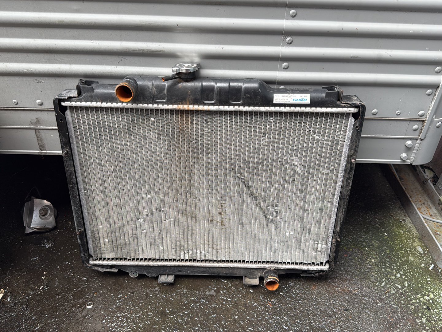 1990-2012 Mitsubishi L300 Radiator 4G64 2.4L