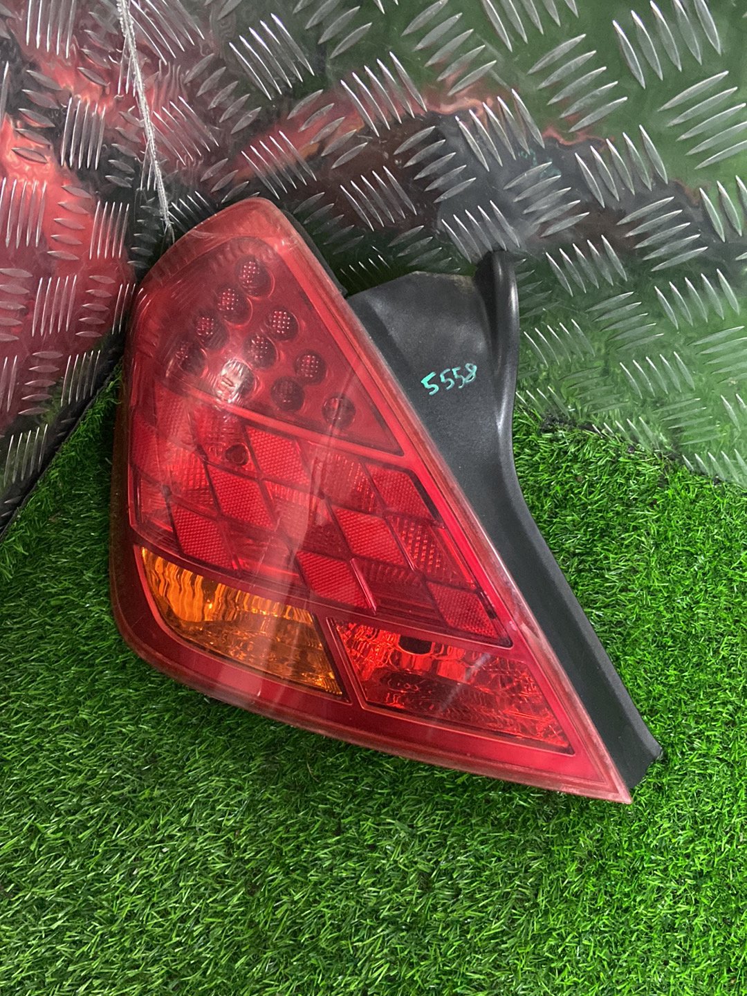 2004 - 2009 Nissan Teana Left Taillight LED TYPE