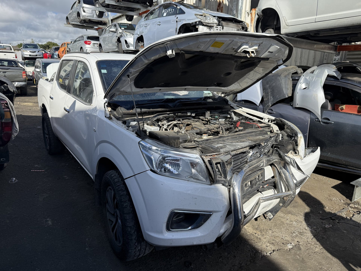 2017 Nissan Navara YS23-355215A WRECKING FOR PARTS ONLY