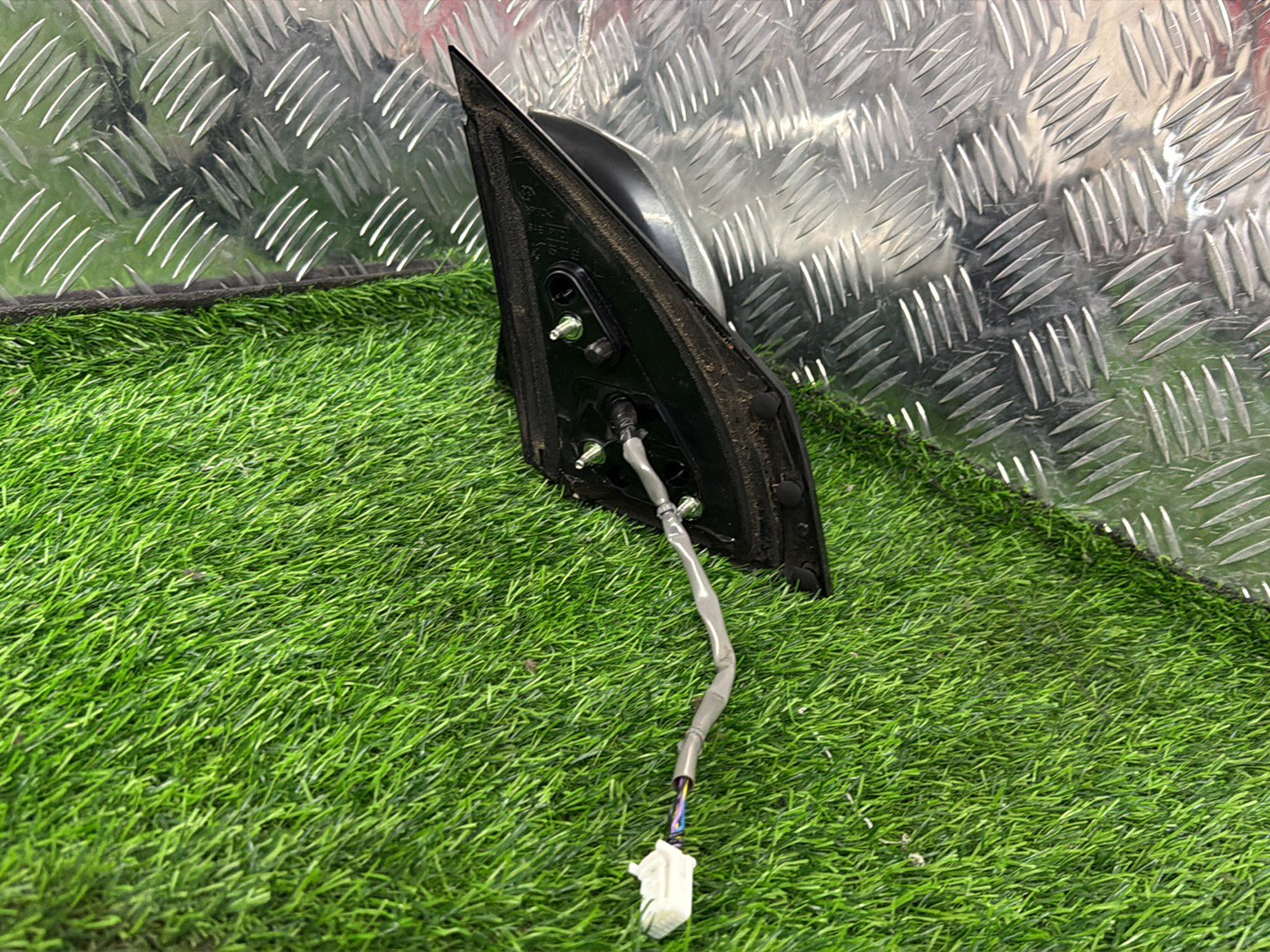 2002-2007 Nissan Murano Left Door Mirror 5 Wires
