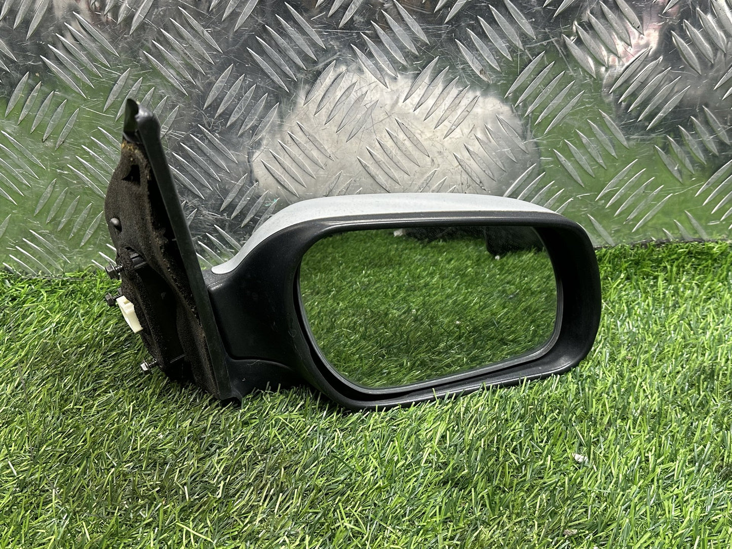 2002-2007 Mazda Demio DY- Right Door Mirror PN: 5 PIN TYPE