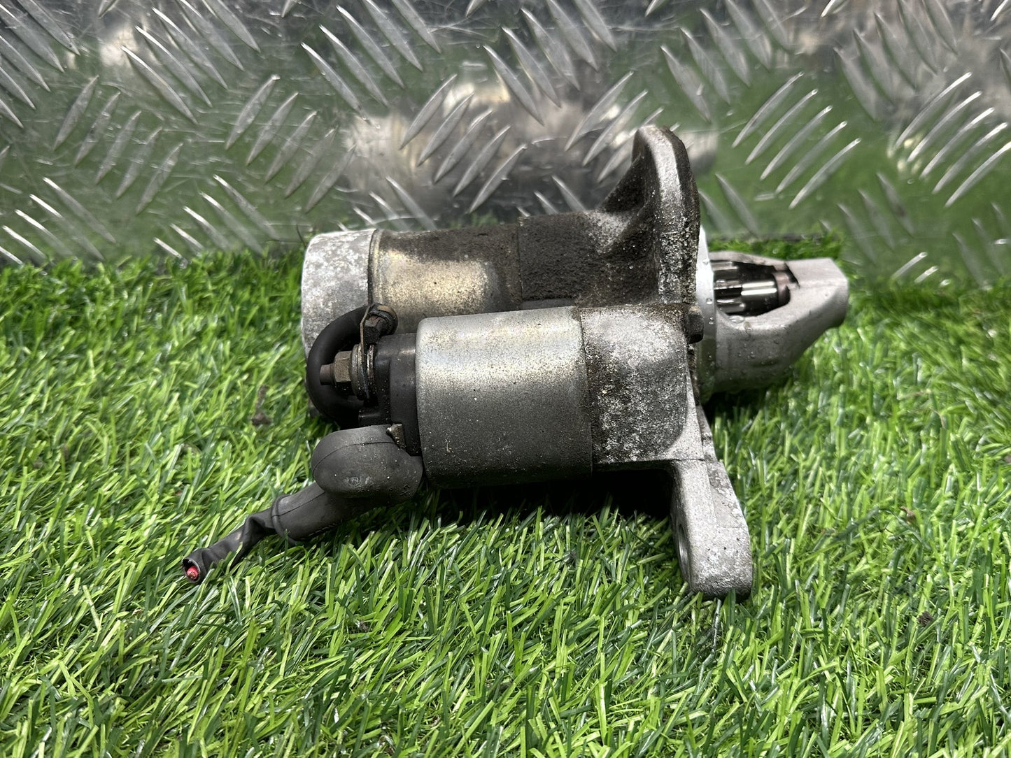 2005-2016 Nissan Wingroad Y12- Starter Motor PN: 23300 EN200