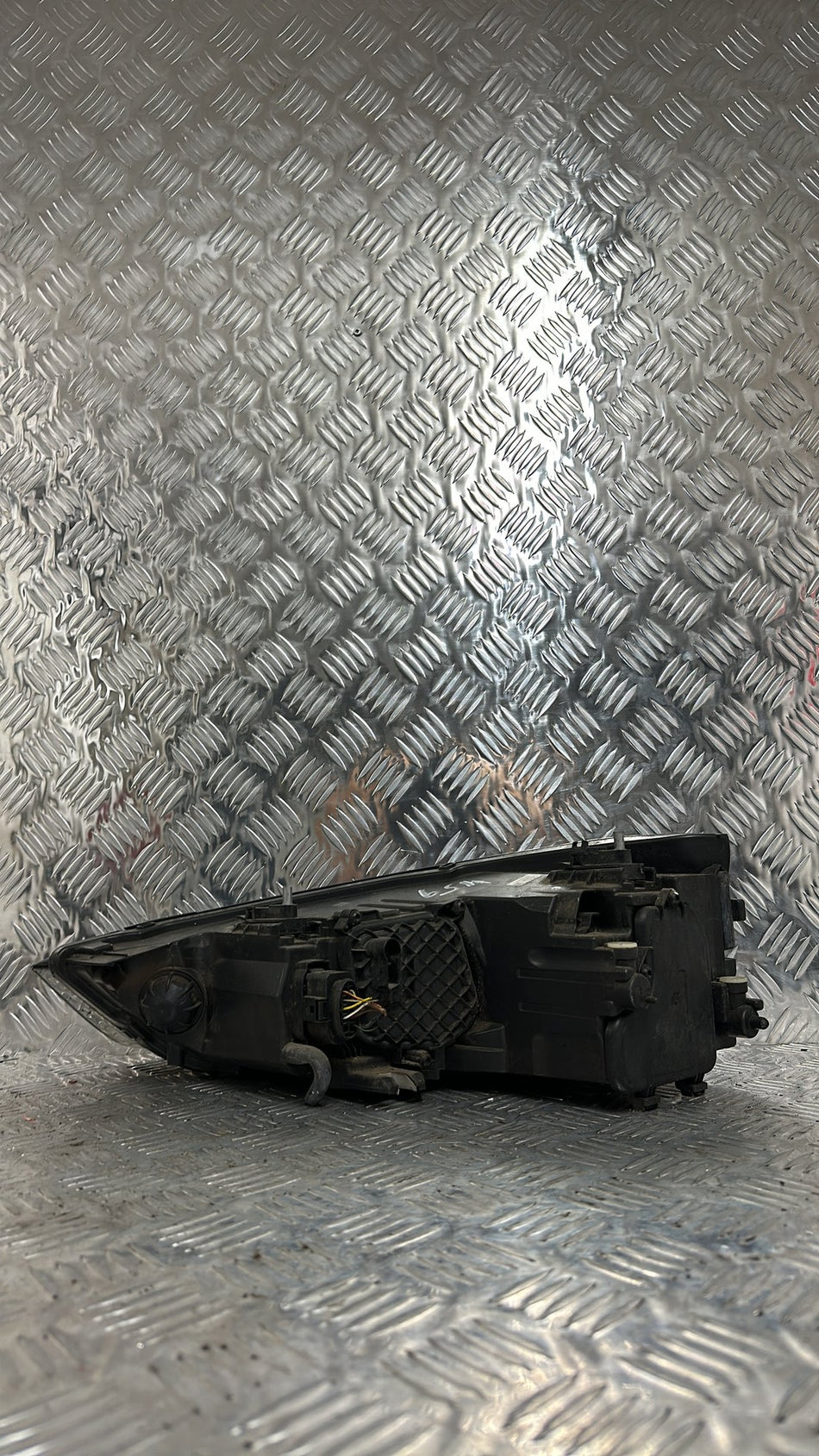 2015-2019 Audi A1 8X1- Right Headlight PN: 8XA 941 004 A
