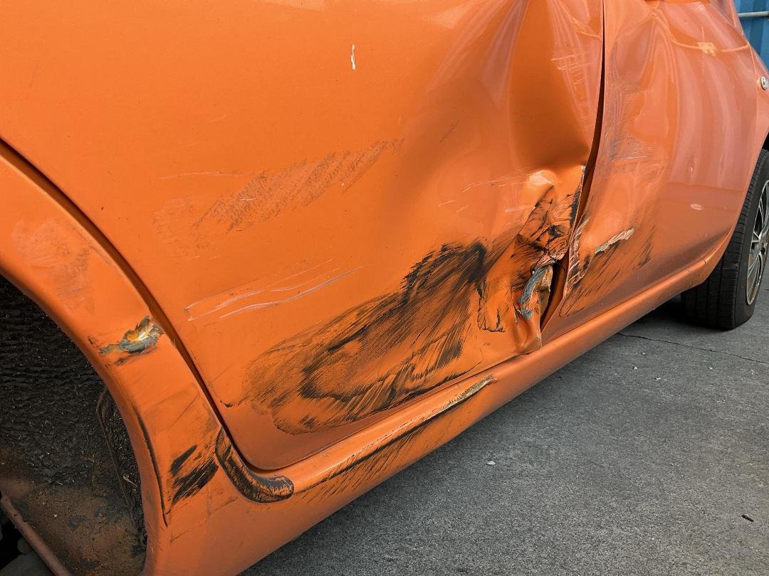 2005 Nissan March CR12-334423 WRECKING FOR PARTS ONLY