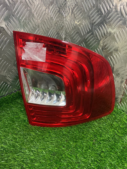 2008 - 2015 Skoda Superb Left Taillight 3T9945095B