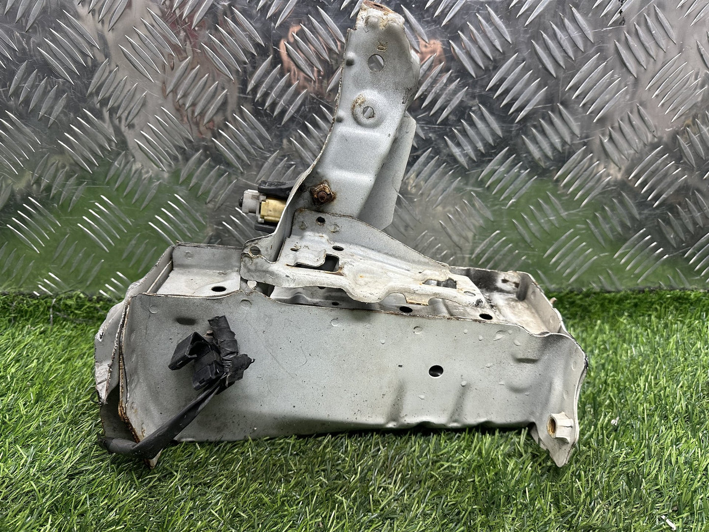 2004-2019 Toyota Hiace H200- Right Front Chassis Rail Extension PN: WIDE BODY