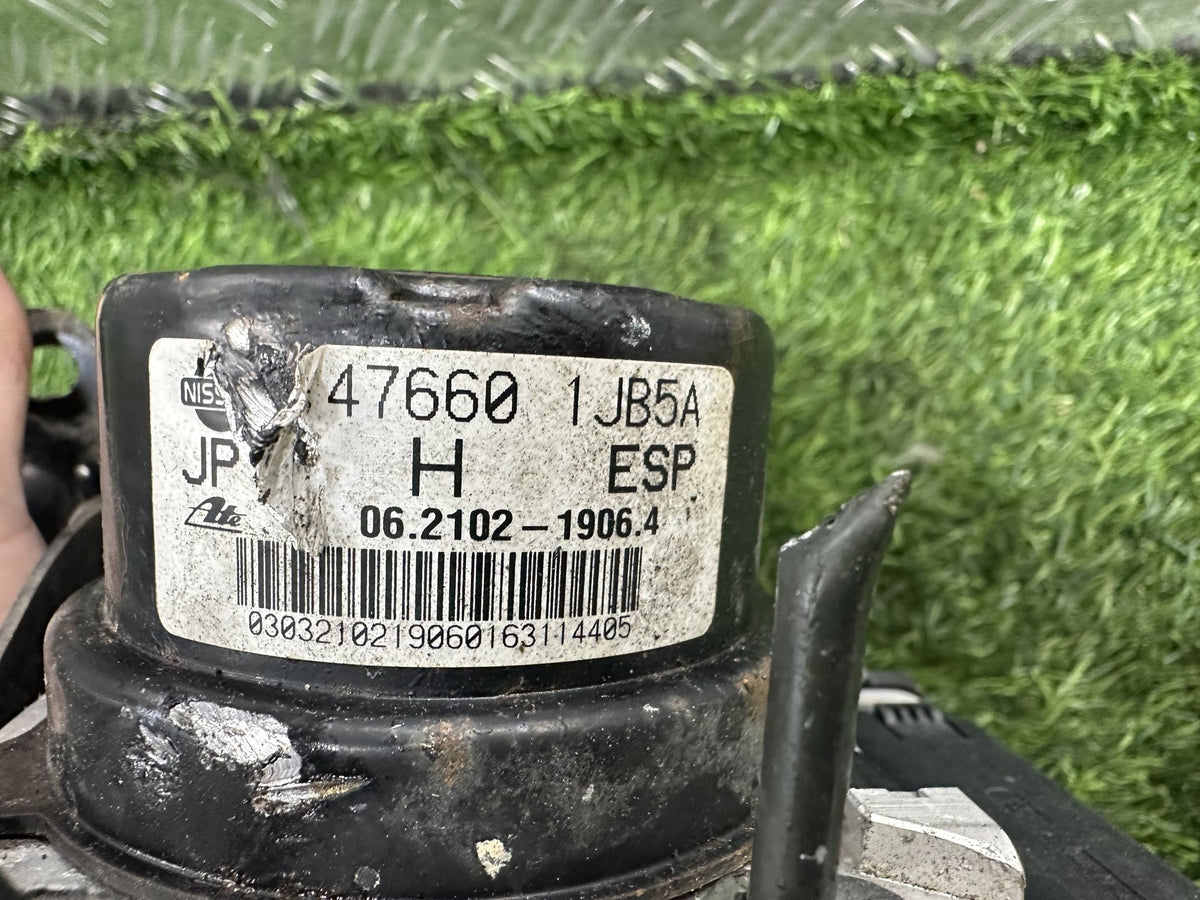 1997-2002 Nissan Elgrand E50 - ABS Pump/Modulator PN: 476601JB5A