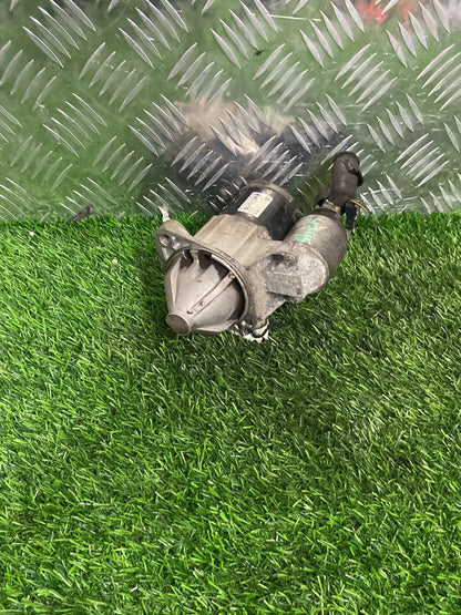 Mitsubishi L300 Starter Motor M000T30872