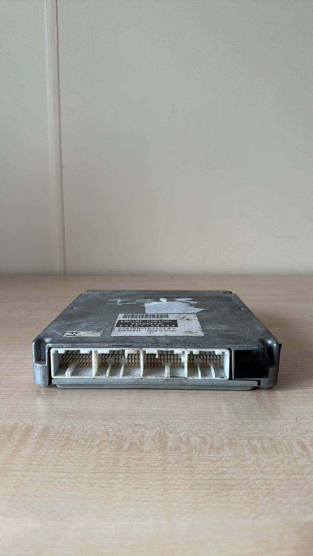 2004-2014 Toyota Isis ECU 89661-44480