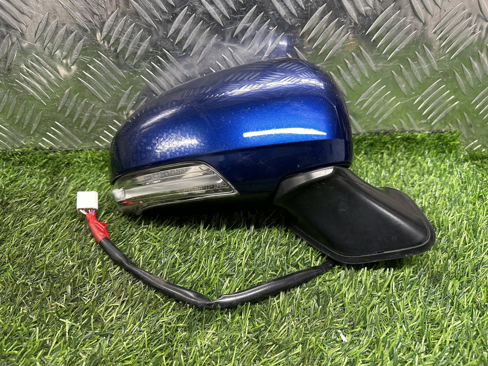 2009-2015 Toyota Prius W30- Right Door Mirror PN: 7 WIRE TYPE