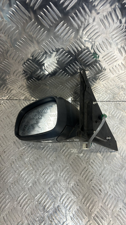 2005-2011 Suzuki Swift RS415- Left Door Mirror PN: 7 WIRE