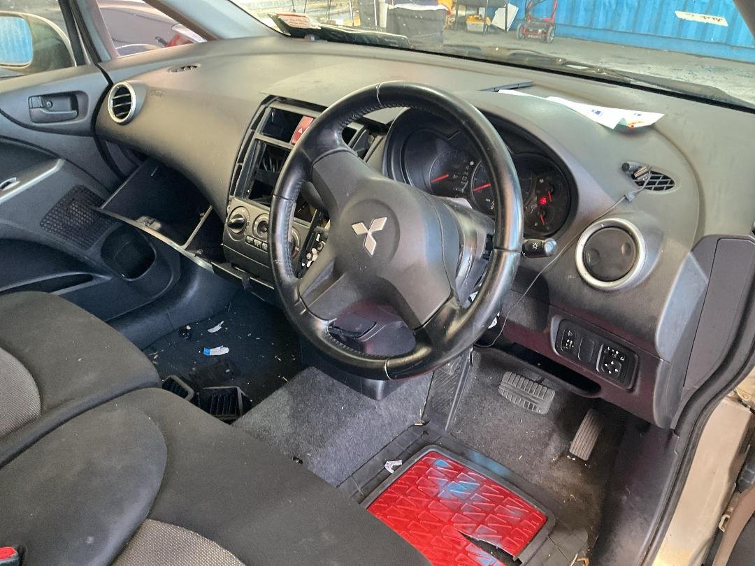 2010 Mitsubishi Colt 4A90 WRECKING FOR PARTS ONLY