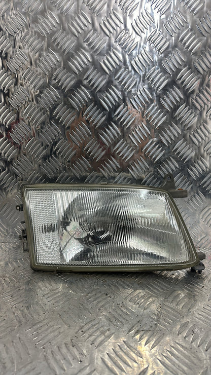 1997-2002 Toyota Hiace Right Headlight ICHIKOH 26-70