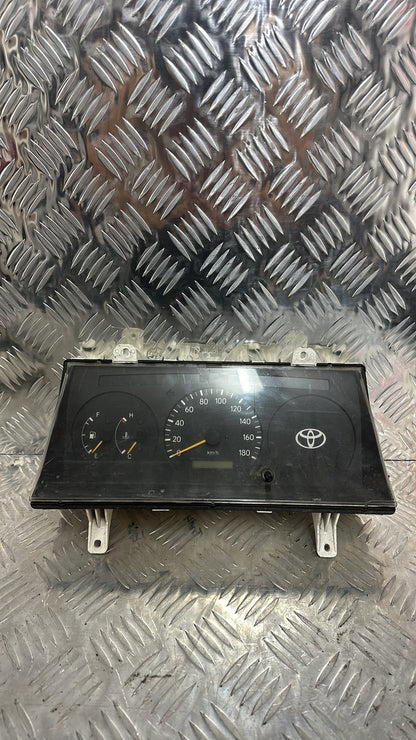 1995-2004 Toyota Hiace Instrument Cluster 83800-26280