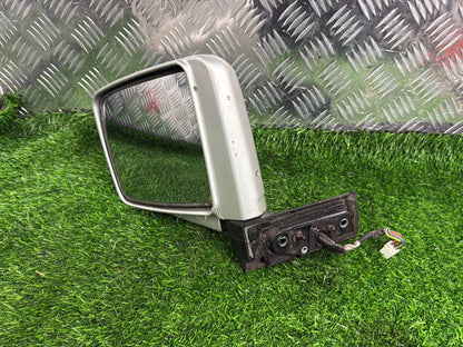 1997 - 2002 Nissan Elgrand Left Door Mirror 5 Wire