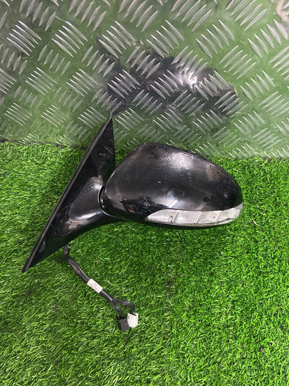 2005 - 2013 Mercedes-Benz S-Class Left Door Mirror 2 Plug (8+7)