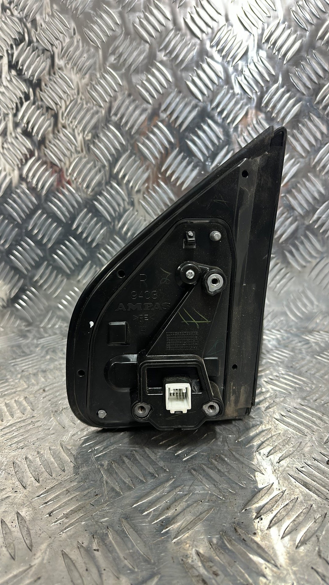 2013-2025 Holden Colorado Right Door Mirror 5 PIN