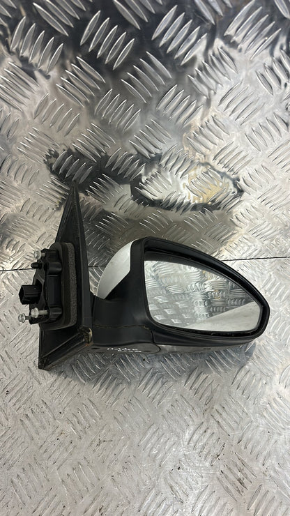 2011-2016 Holden Cruze Right Door Mirror 5 PIN