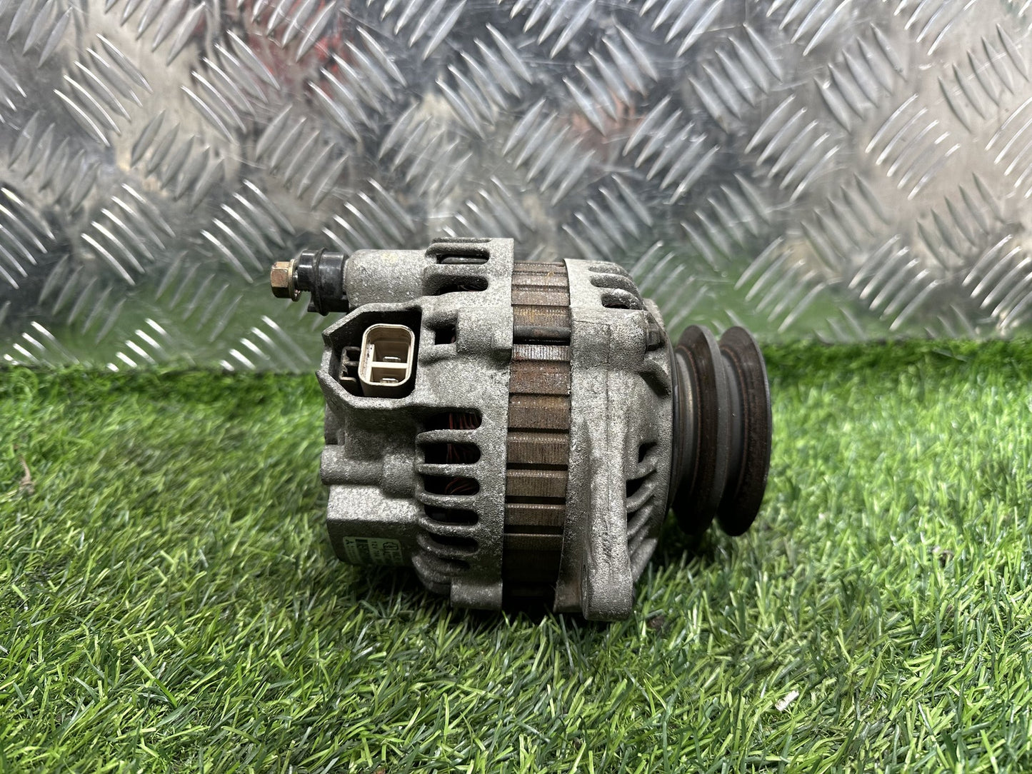1999-2006 Ford Courier UN- Alternator PN: WL-T