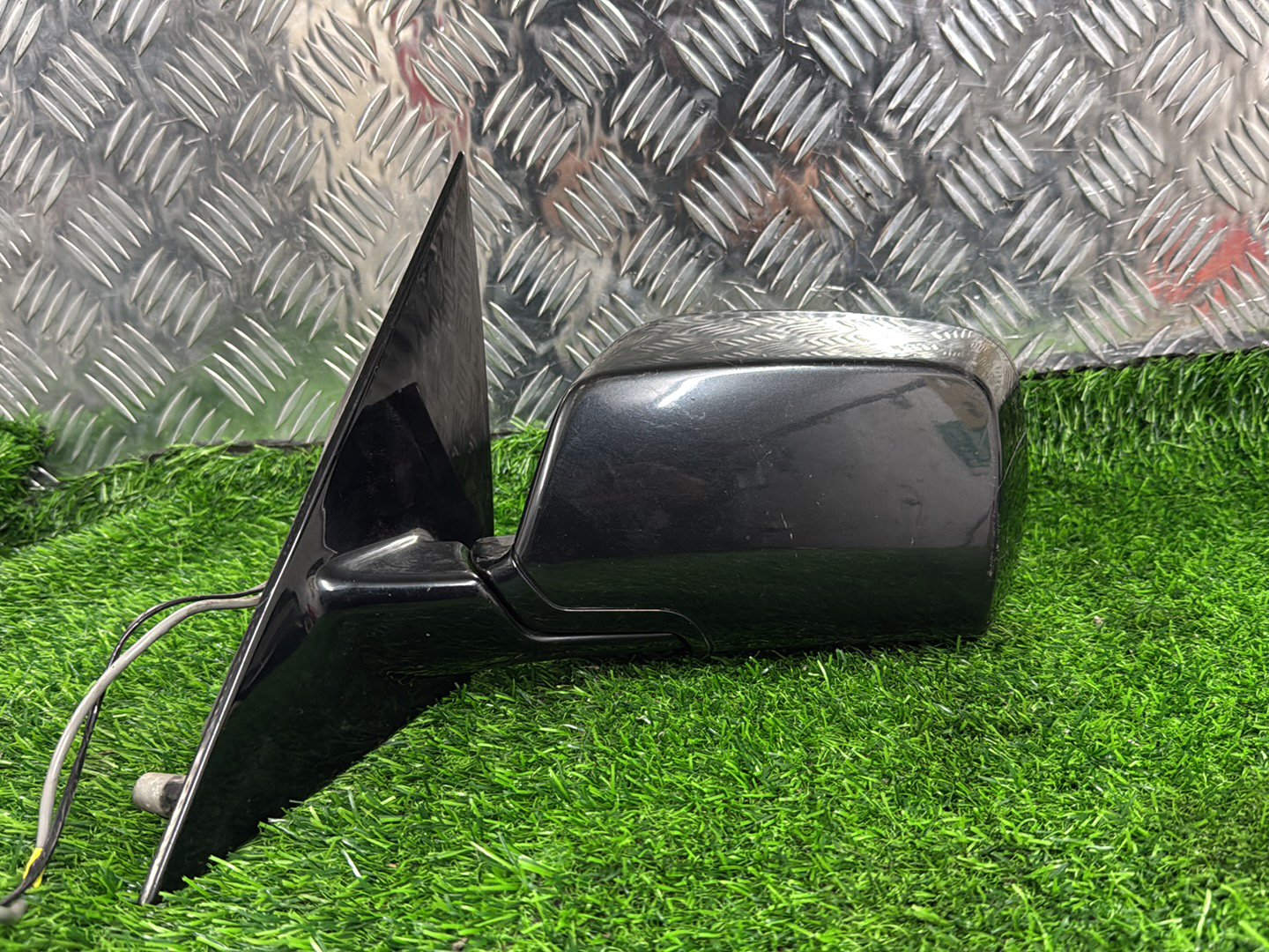 2004 - 2010 BMW X3 Left Door Mirror 6 Wire ( Camera / Heated Type )