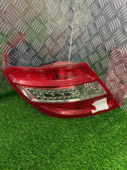 2007 - 2015 Mercedes-Benz C-Class Left Taillight 2049068702