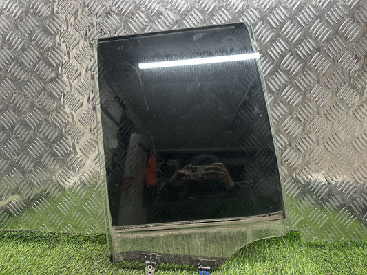 2004-2015 Nissan Navara D40- Right Rear Quarter Door Glass PN: M86