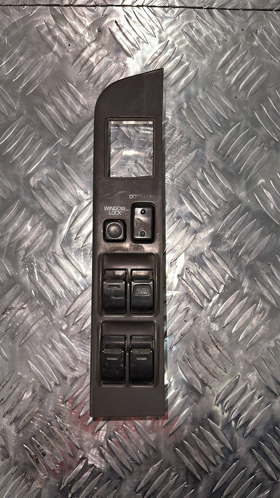 Toyota 4Runner- Master Power Window Switch PN: