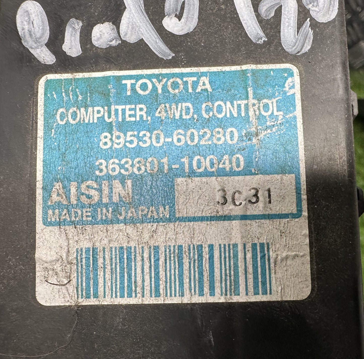 2002-2009 Toyota Land Cruiser Prado- COMPUTER 4WD CONTROL MODULE PN: 89530-60280