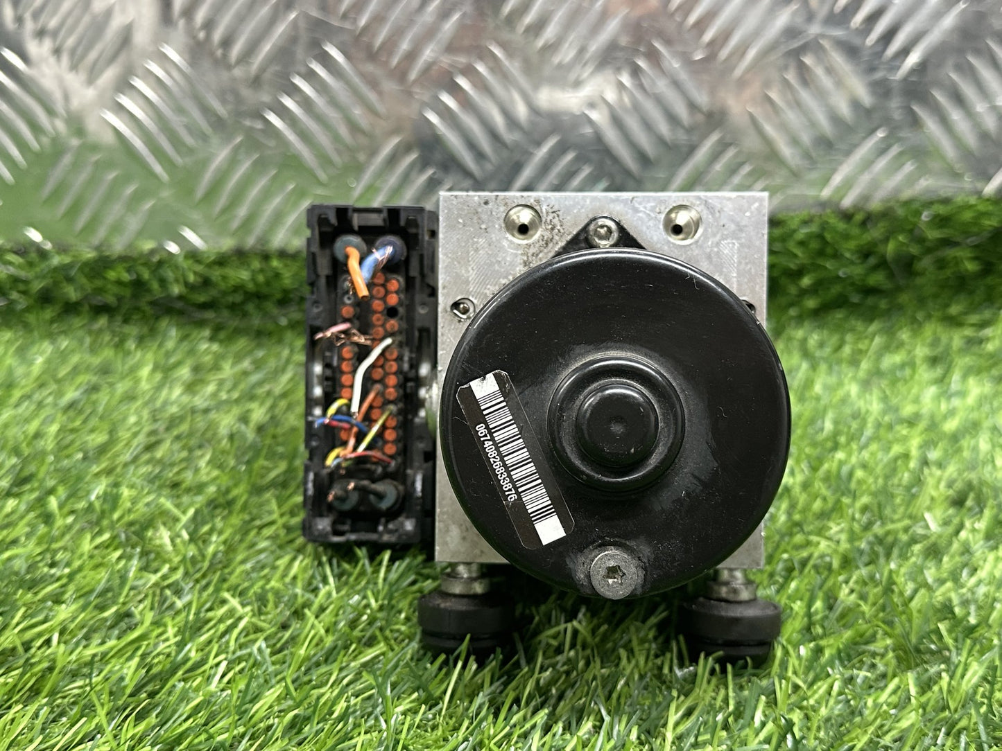 2006-2012 Mitsubishi Outlander- ABS Pump/Modulator PN: 4670A340