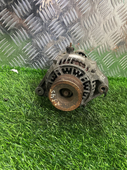 Toyota Hilux Alternator 2706067030