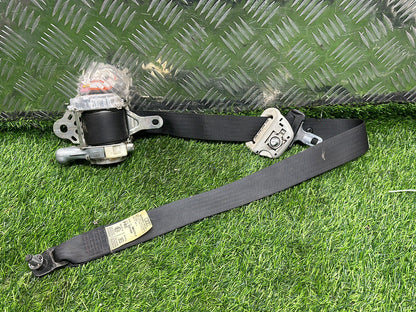 2004 - 2010 Suzuki Swift Left Front Seat Belt PN: 7M4370-P